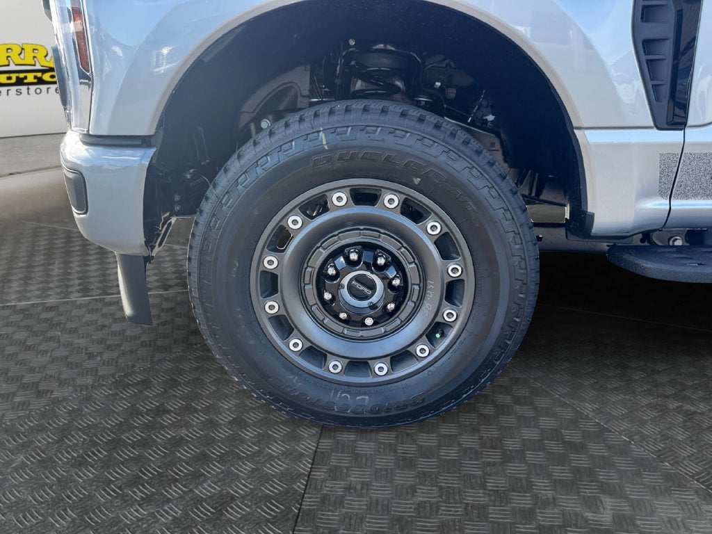 2027 Ford F-250SD XLT