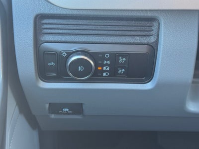 2027 Ford F-250SD XLT