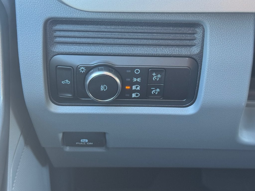 2027 Ford F-250SD XLT