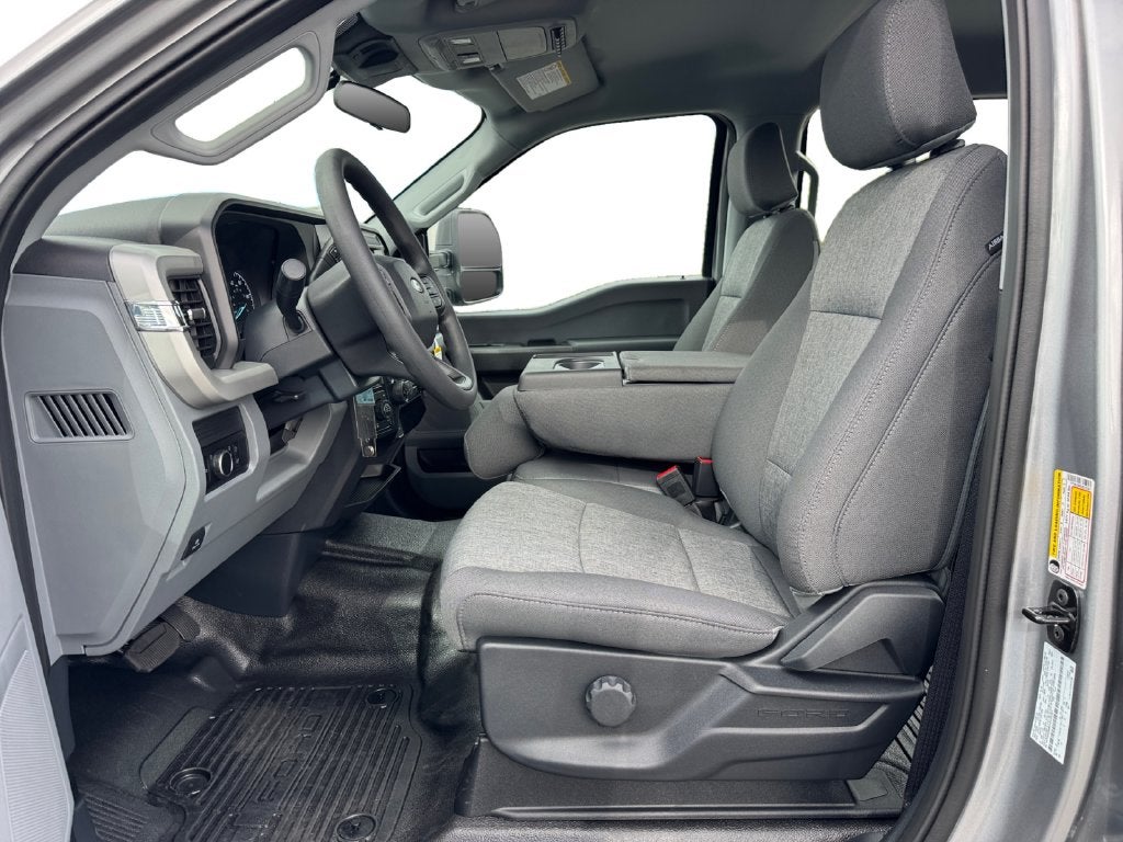 2027 Ford F-250SD XL