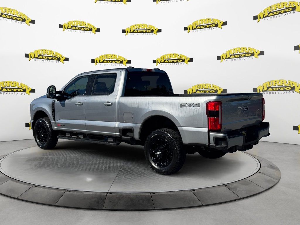 2027 Ford F-350SD Lariat