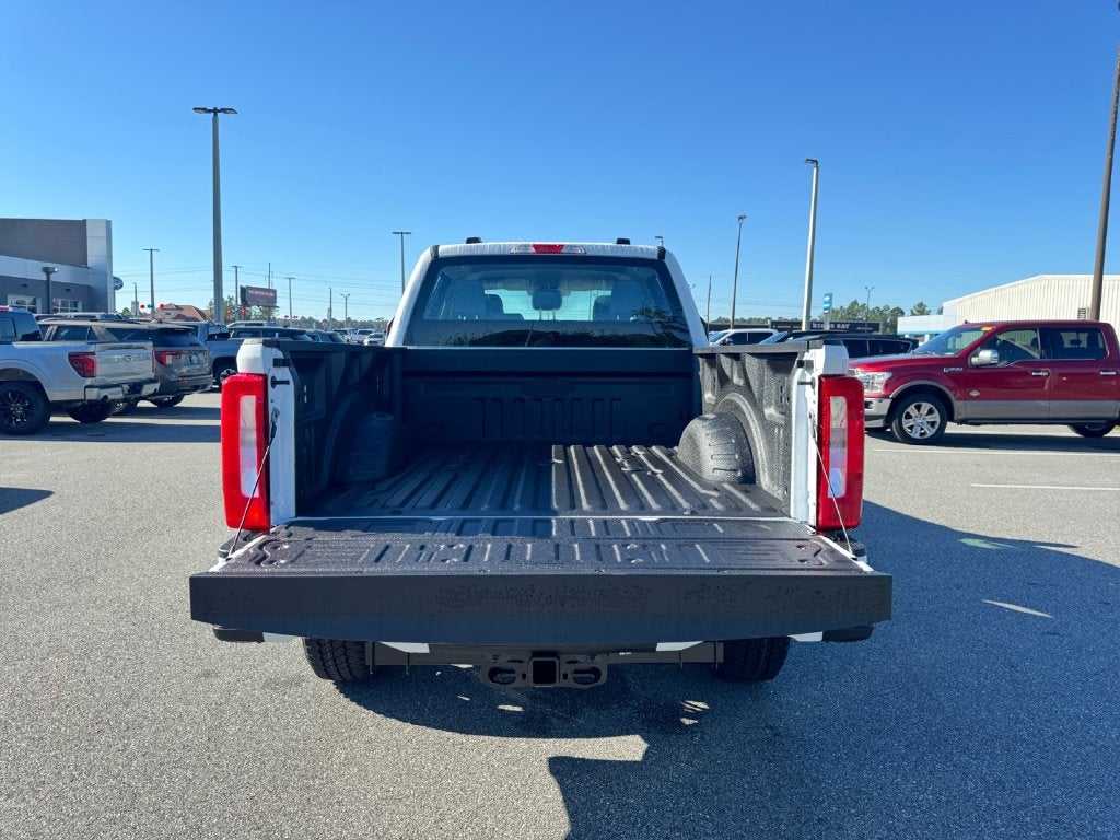 2027 Ford F-350SD XL