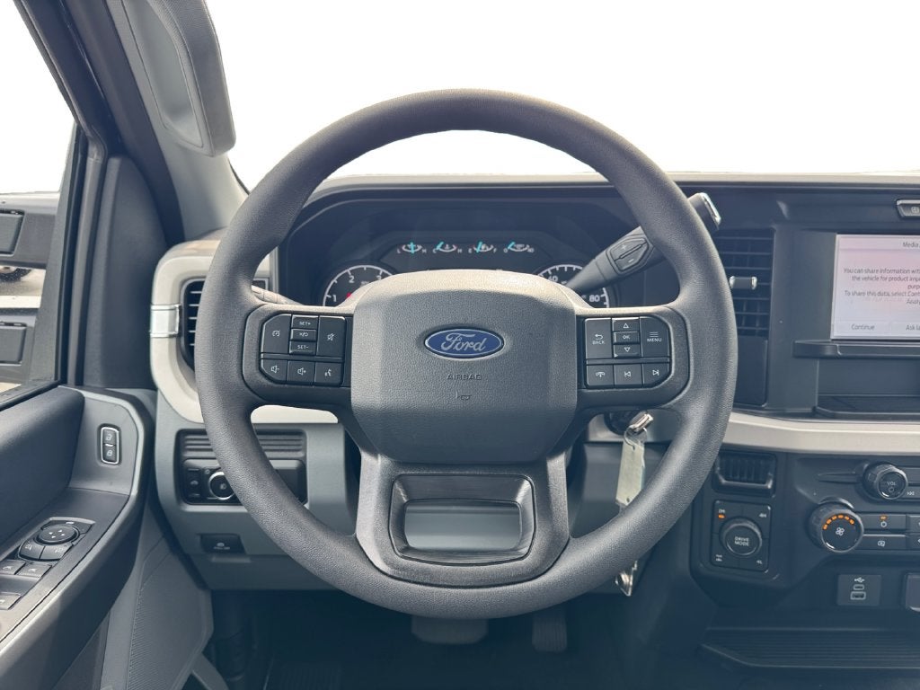 2027 Ford F-350SD XL