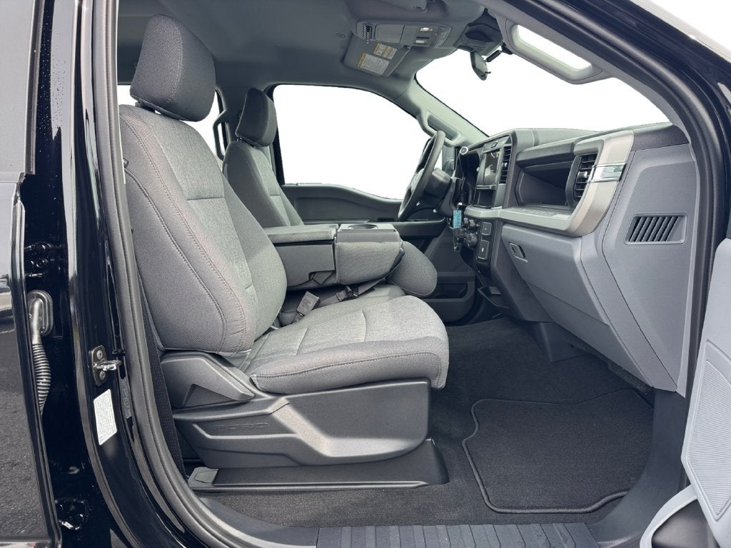 2027 Ford F-350SD XL