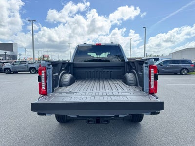 2027 Ford F-350SD Lariat