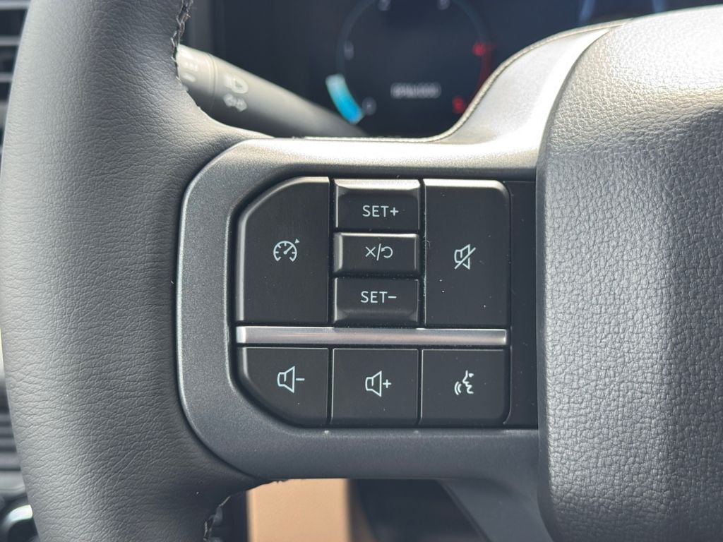 2027 Ford F-350SD Lariat