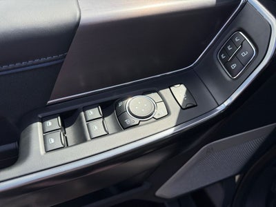 2027 Ford F-350SD Platinum