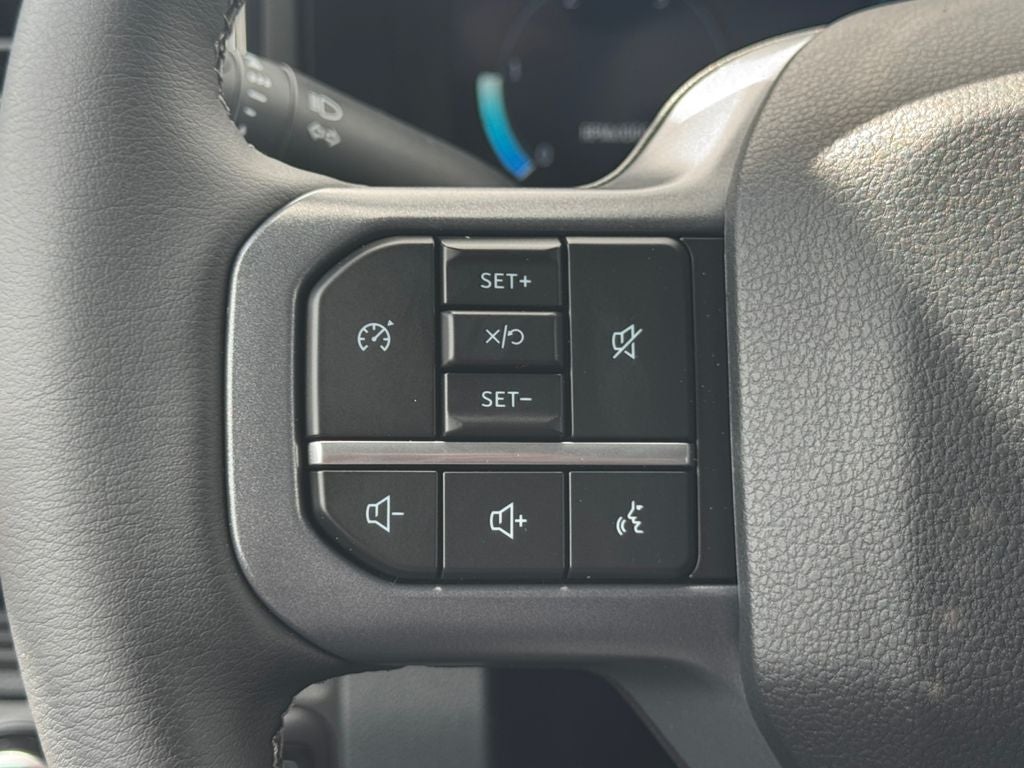 2027 Ford F-350SD Lariat