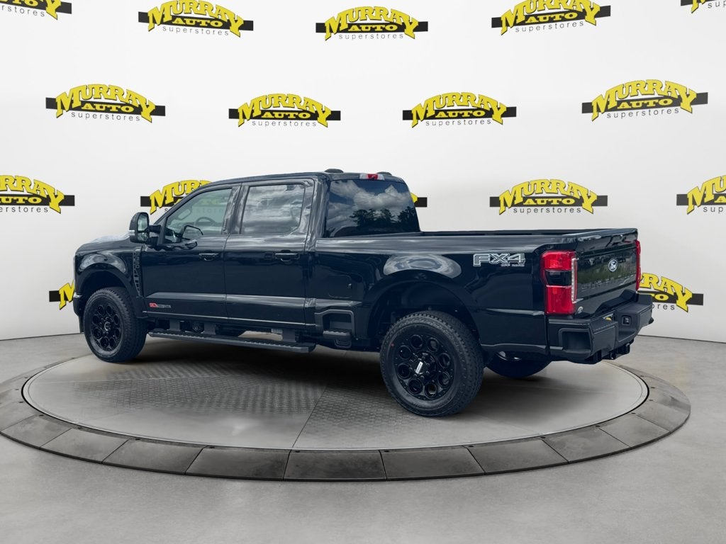 2027 Ford F-350SD Lariat