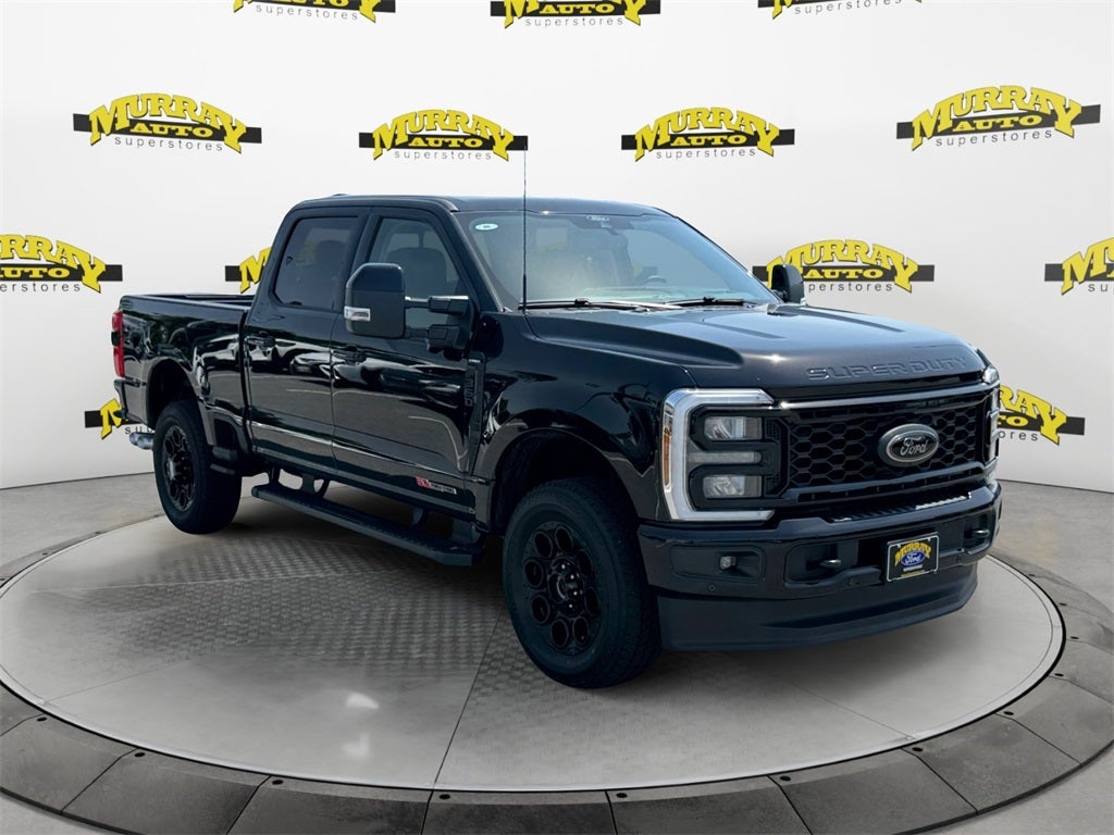 2025 Ford F-350SD Lariat