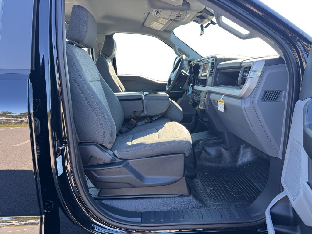 2027 Ford F-350SD XL