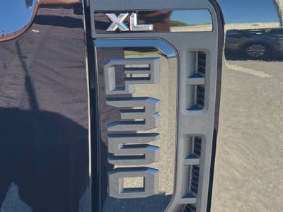2027 Ford F-350SD XL