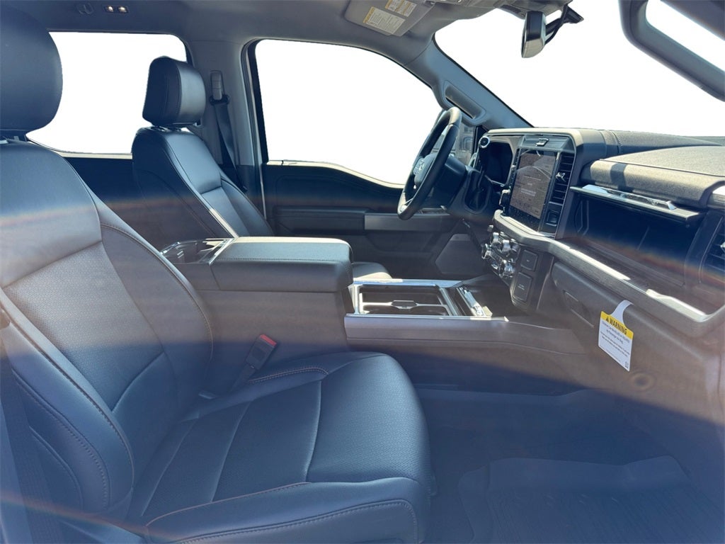 2025 Ford F-350SD Lariat