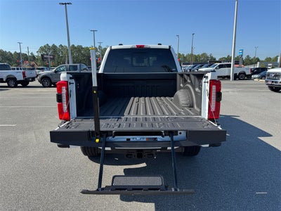 2025 Ford F-350SD Lariat