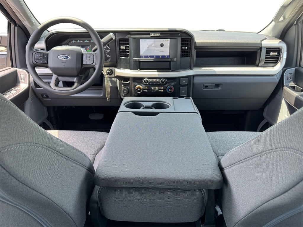 2025 Ford F-350SD XL