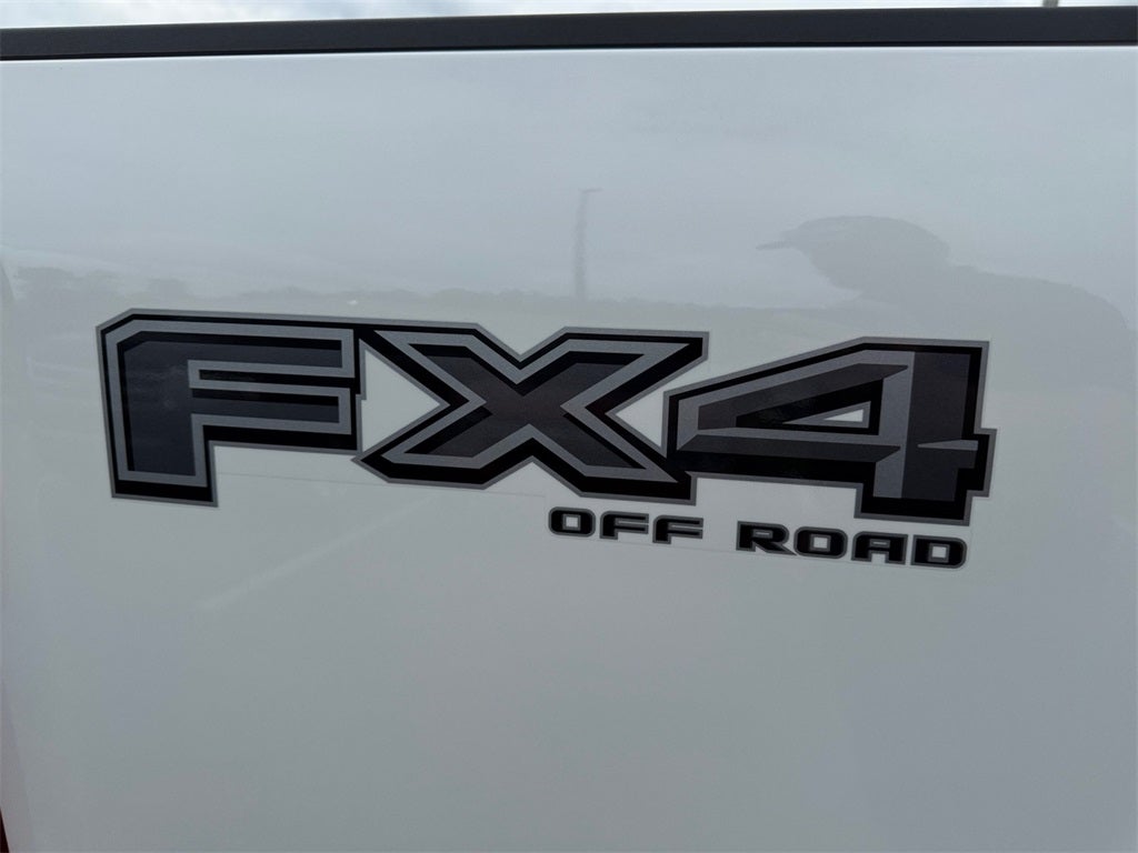 2025 Ford F-350SD Lariat