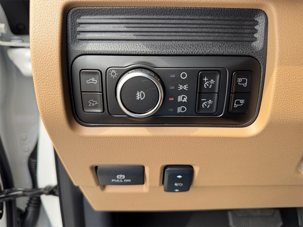 2025 Ford F-350SD Lariat