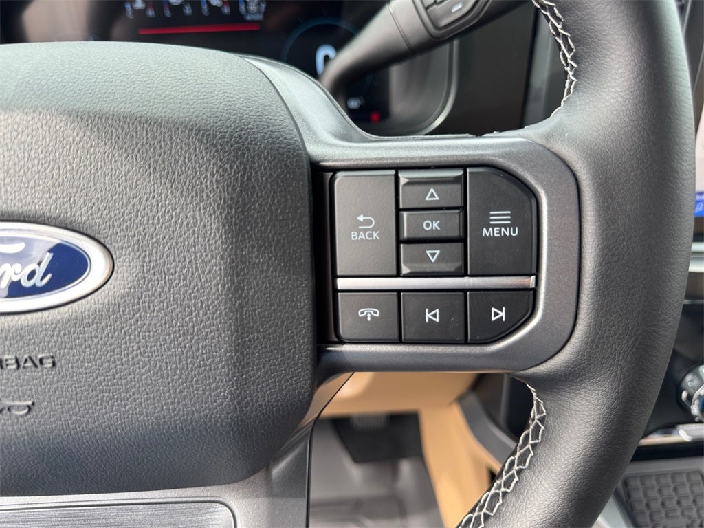 2025 Ford F-350SD Lariat