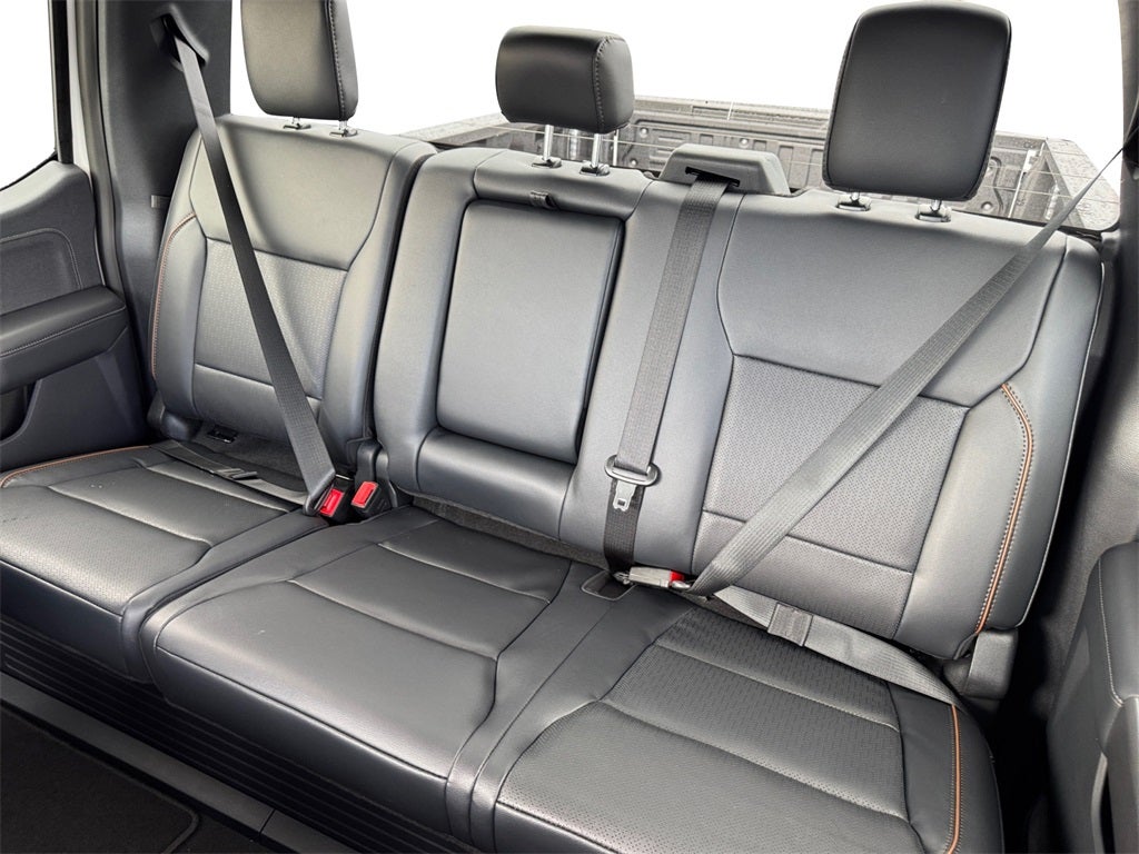 2025 Ford F-350SD Lariat