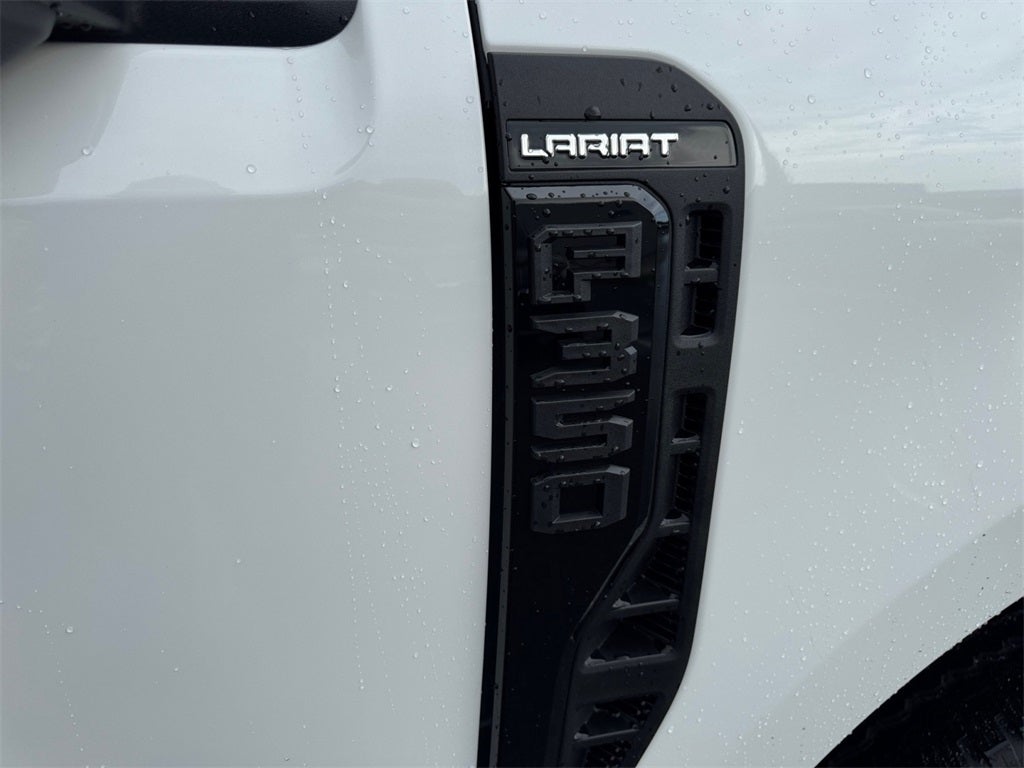 2025 Ford F-350SD Lariat