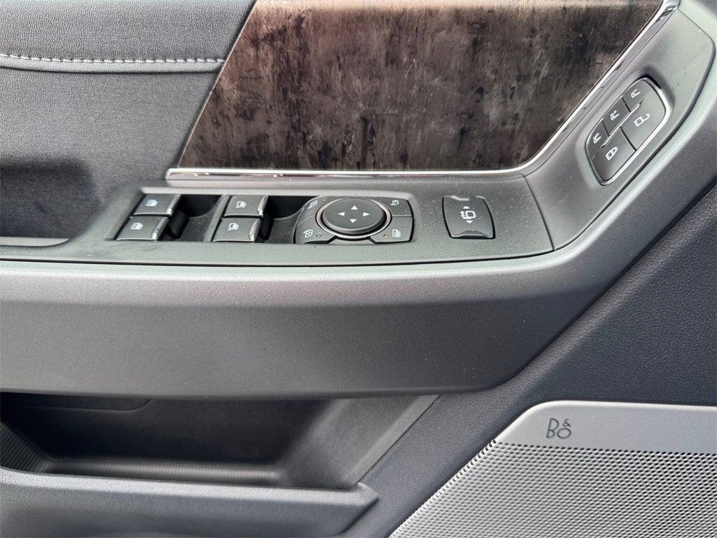 2025 Ford F-350SD Lariat