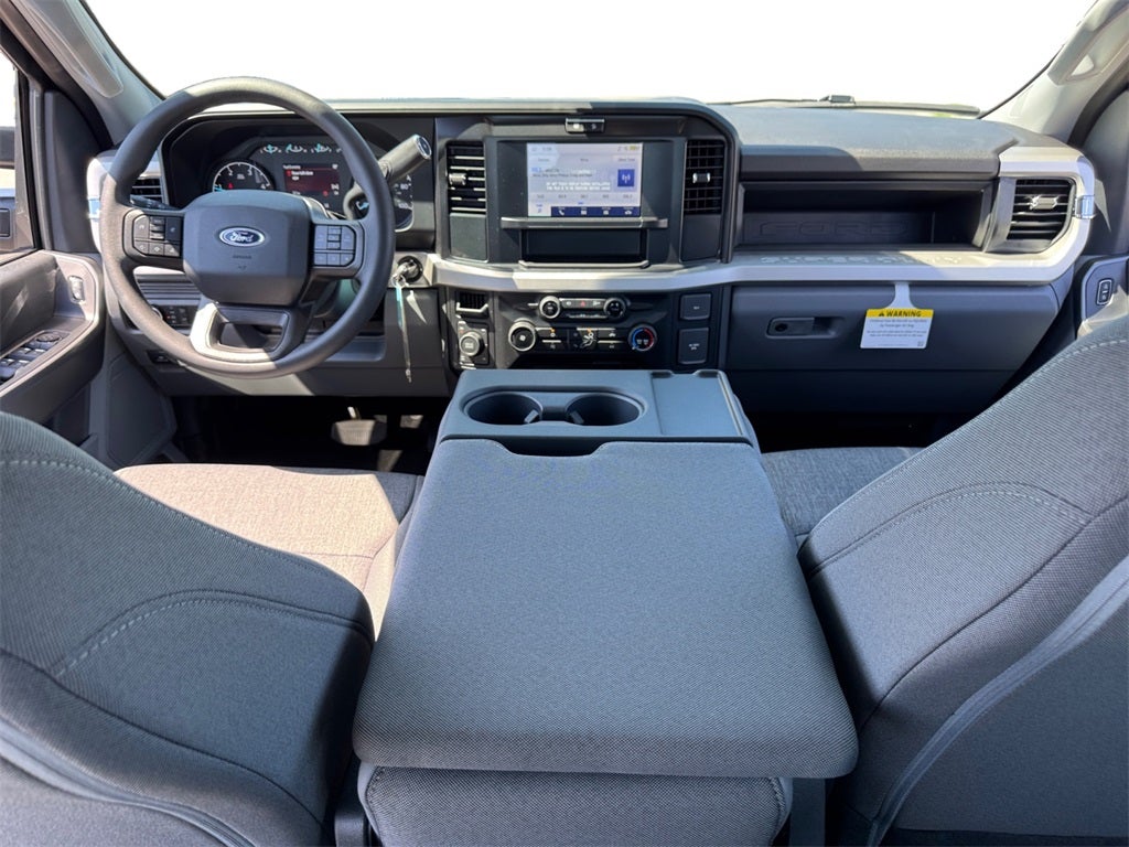 2025 Ford F-350SD XL