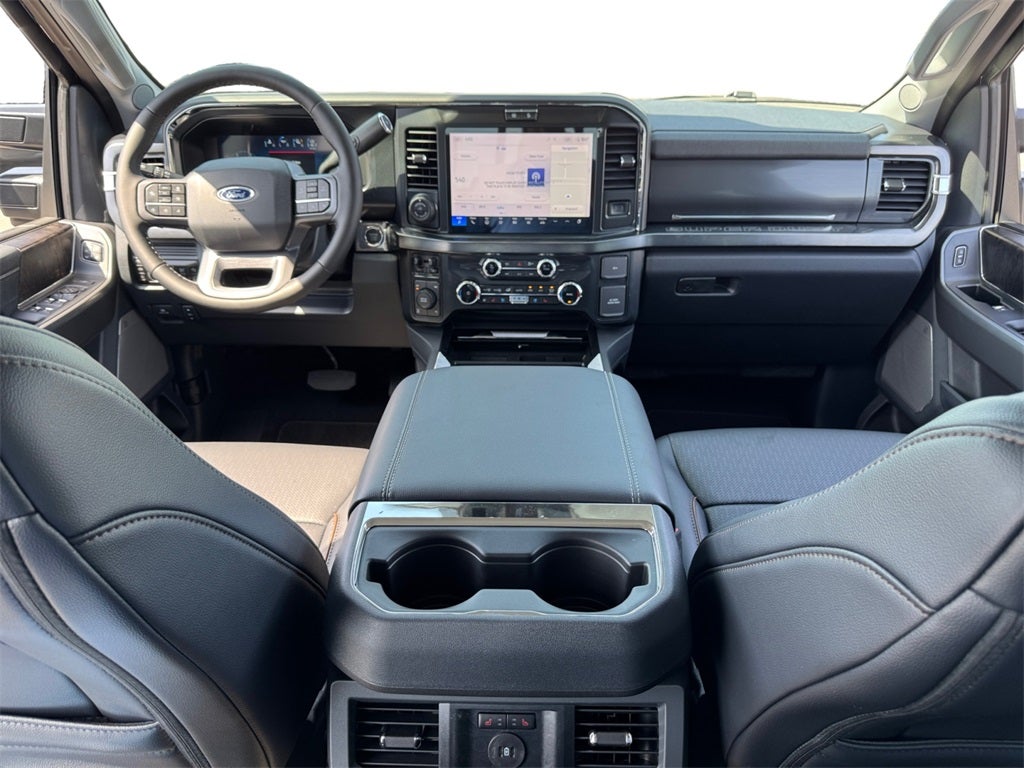 2025 Ford F-350SD Lariat