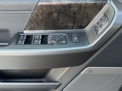 2025 Ford F-350SD Lariat