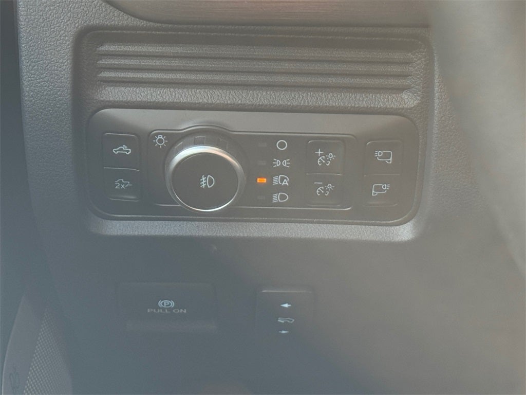 2025 Ford F-350SD Lariat