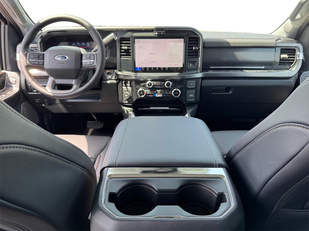 2025 Ford F-350SD Lariat