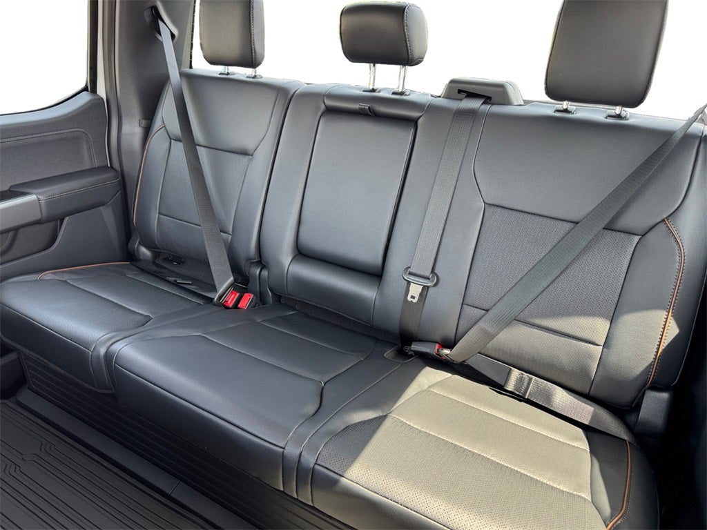 2025 Ford F-350SD Lariat