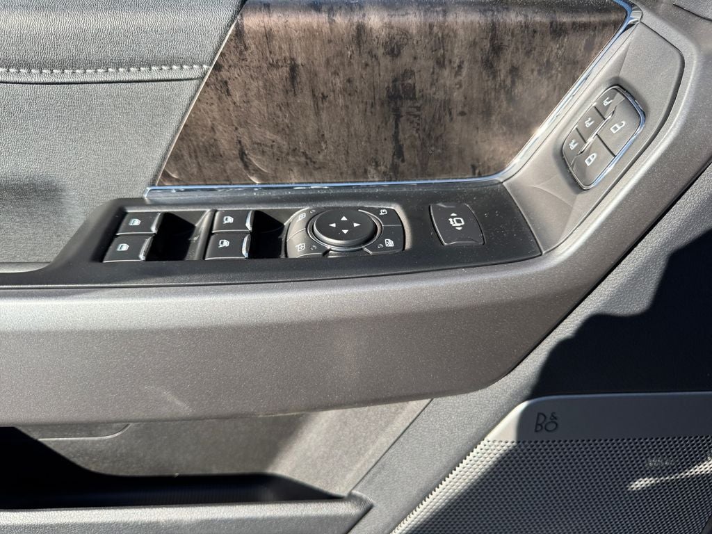 2025 Ford F-350SD Lariat