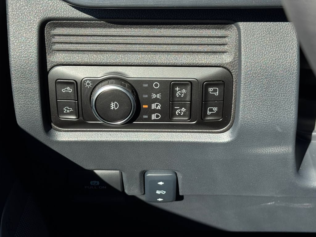 2025 Ford F-350SD Lariat