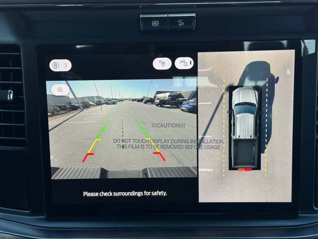 2025 Ford F-350SD Lariat