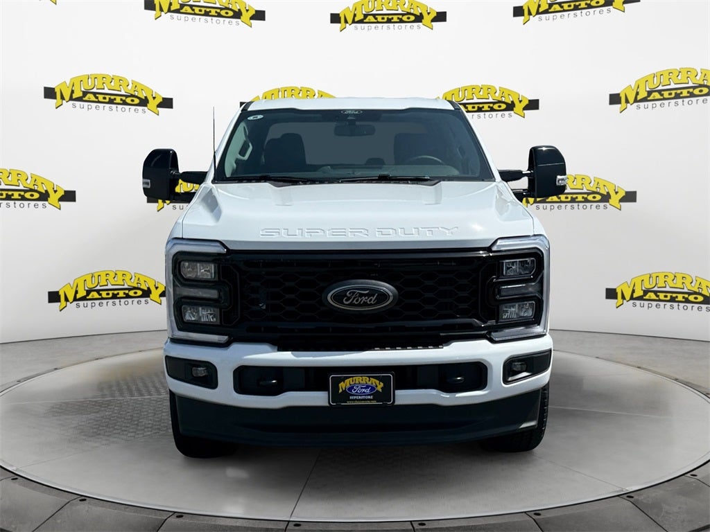 2025 Ford F-350SD Lariat