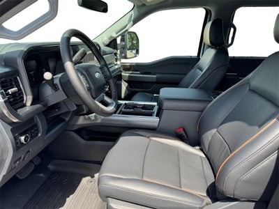 2025 Ford F-350SD Lariat