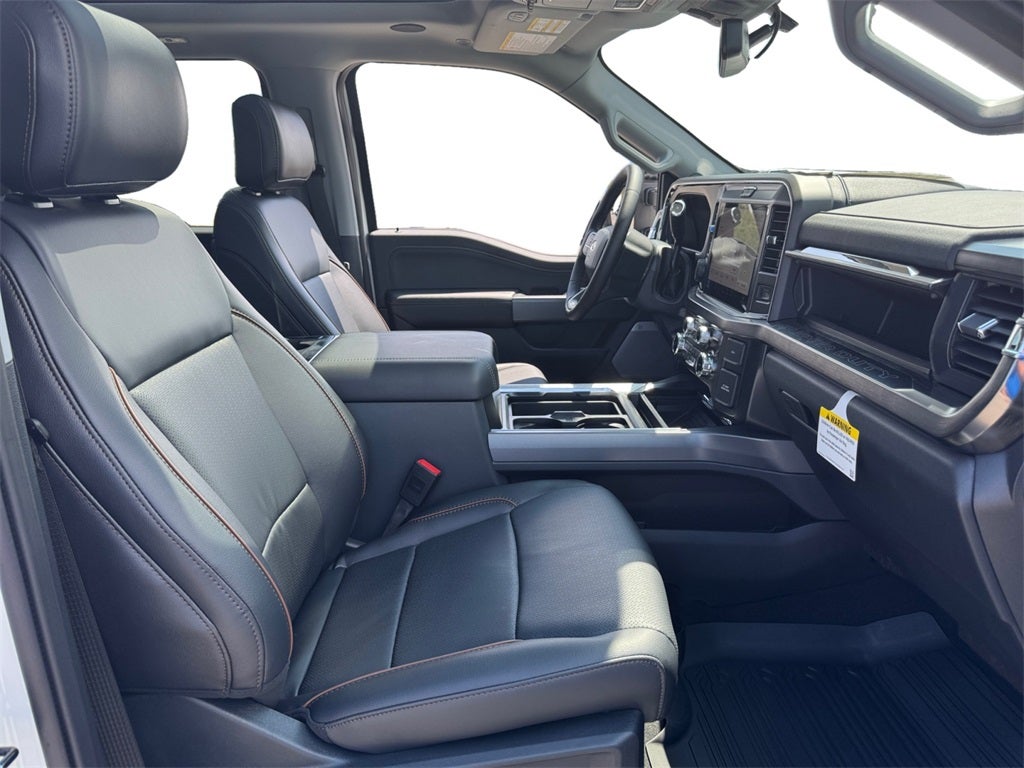 2025 Ford F-350SD Lariat