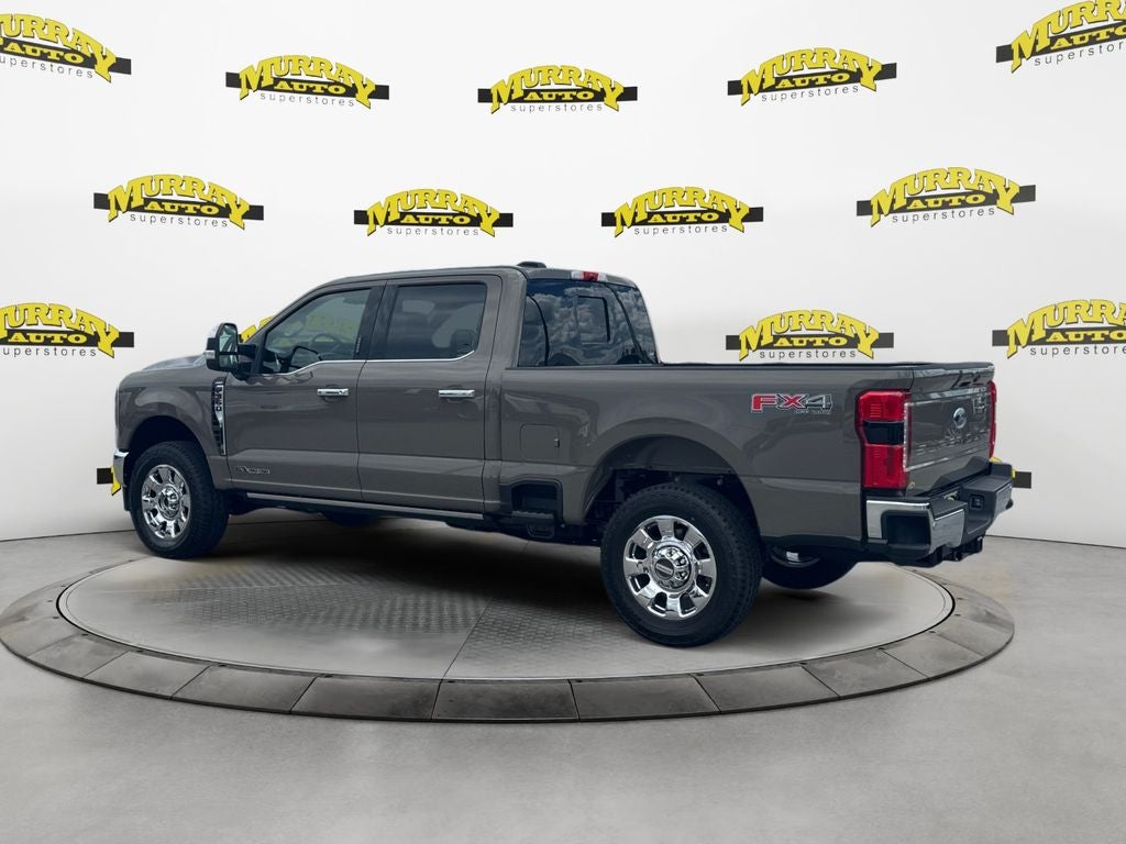 2026 Ford F-350SD Lariat