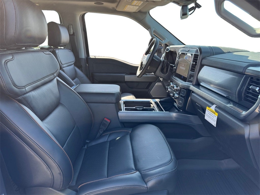 2025 Ford F-350SD Lariat