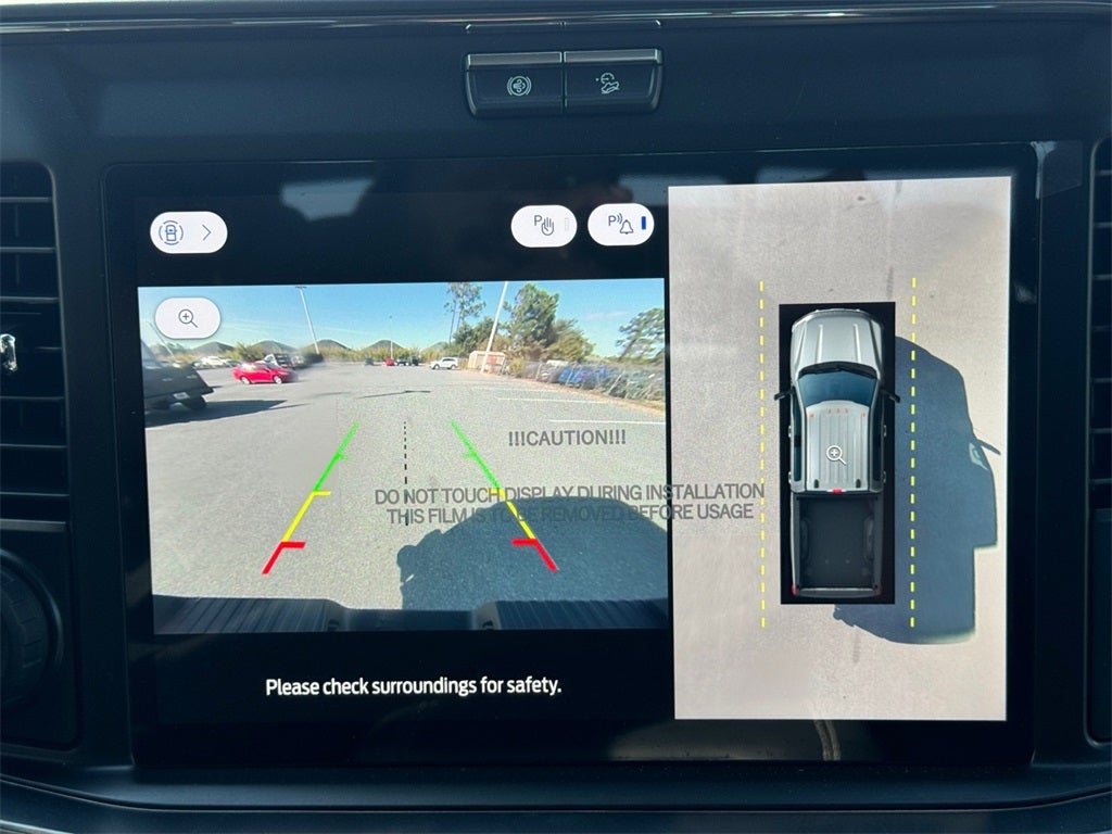 2025 Ford F-350SD Lariat