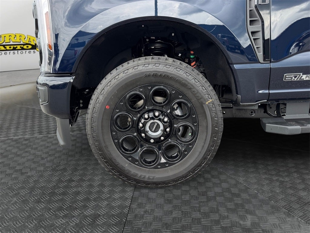 2025 Ford F-350SD Lariat