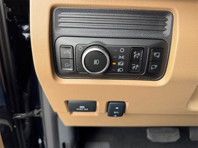 2025 Ford F-350SD Lariat