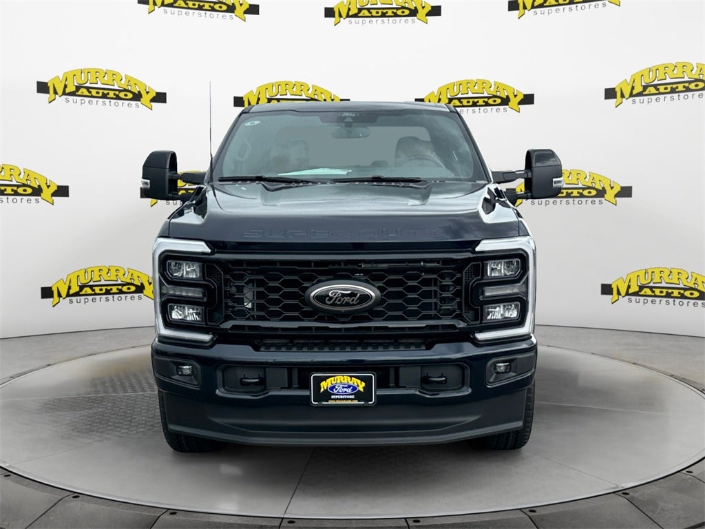 2025 Ford F-350SD Lariat
