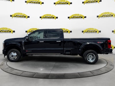 2026 Ford F-350SD Platinum DRW