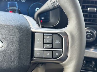 2026 Ford F-350SD Platinum DRW
