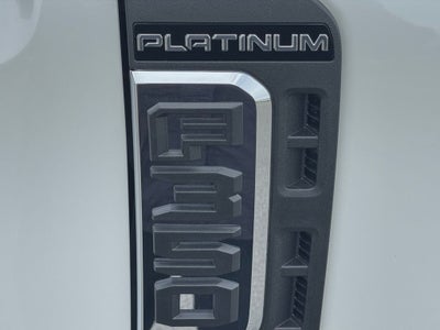 2026 Ford F-350SD Platinum DRW
