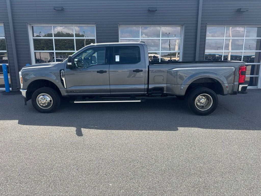 2024 Ford F-350SD XLT DRW