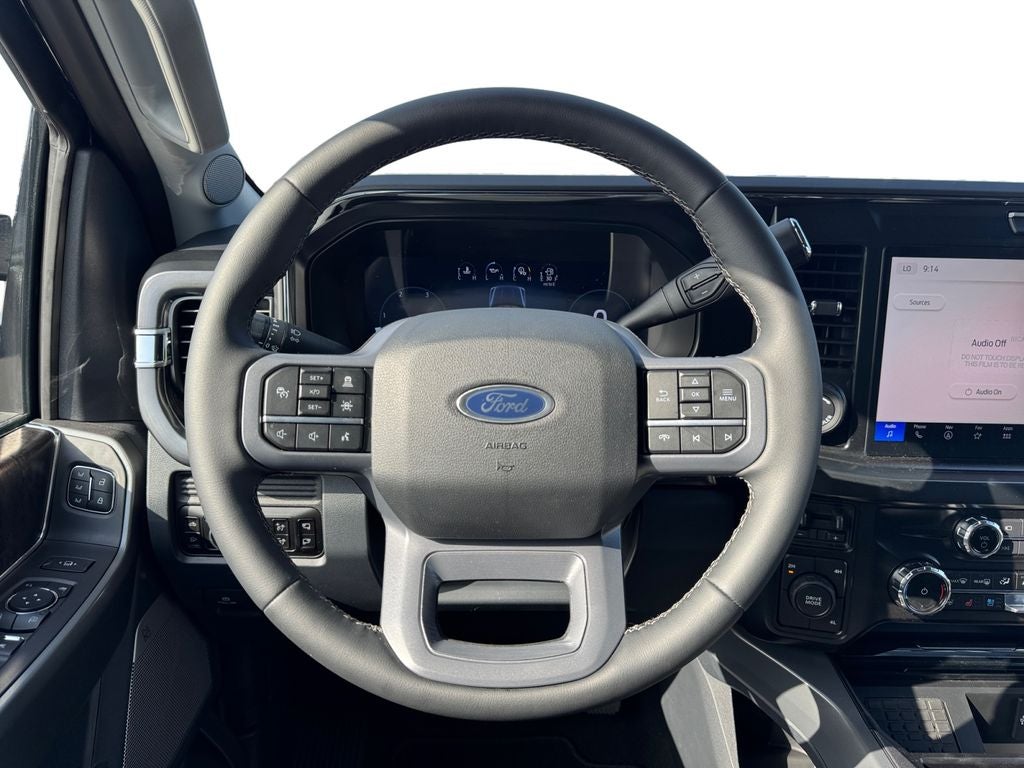 2026 Ford F-350SD Lariat DRW