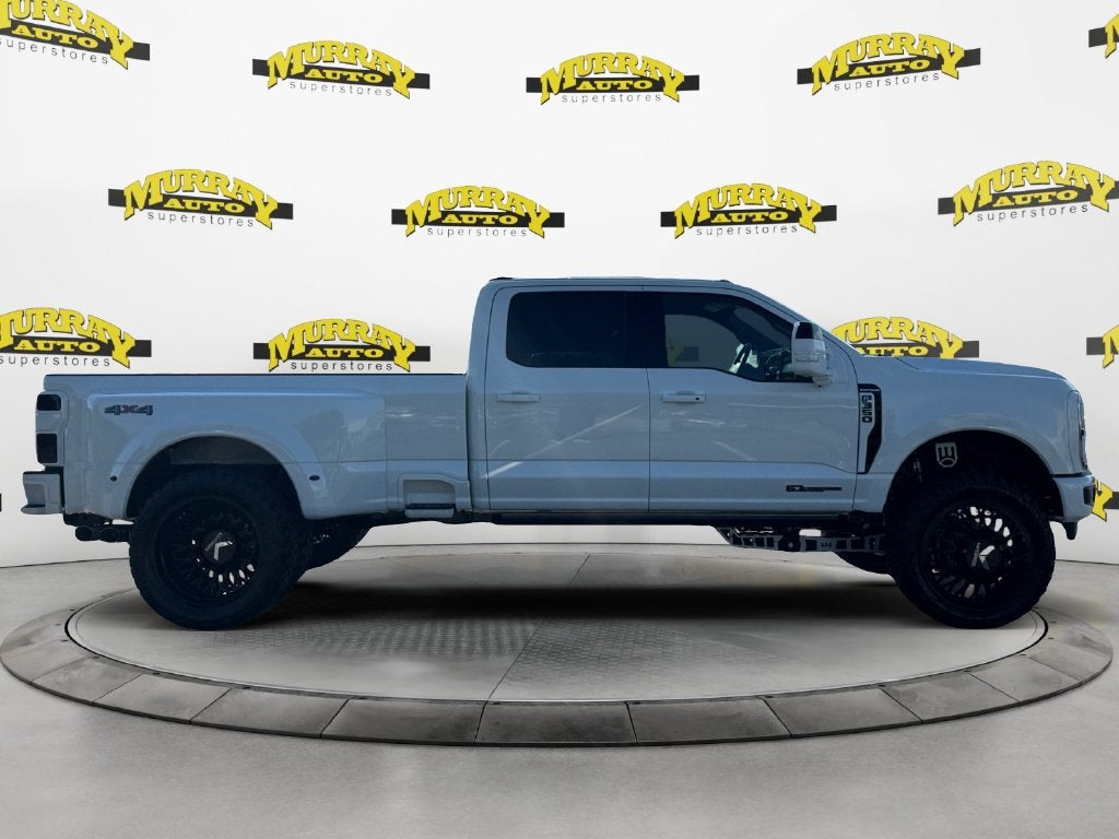 2026 Ford F-350SD Platinum DRW