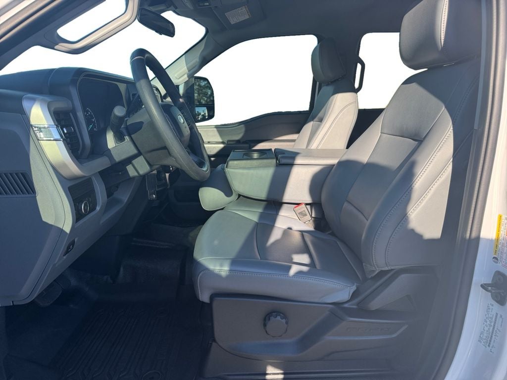 2025 Ford F-350SD XL DRW